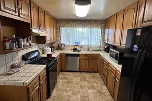 14 Madonna Dr, Salinas, CA 93906 - Photo 4