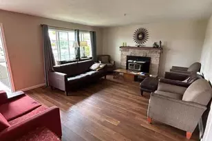 14 Madonna Dr, Salinas, CA 93906 - Photo 2