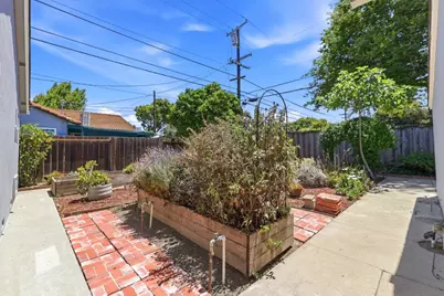 2246 Benton St, Santa Clara, CA 95050 - Photo 30