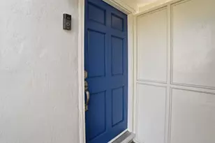 605 Skyline Dr, Daly City, CA 94015 - Photo 4