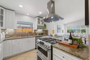 660 Hamilton Ln, Santa Clara, CA 95051 - Photo 10