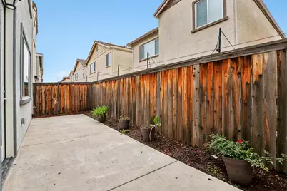3762 Samuelson, Sacramento, CA 95834 - Photo 34