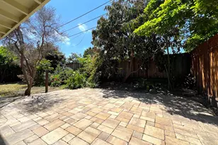 183 Thompson Square, Mountain View, CA 94043 - Photo 26