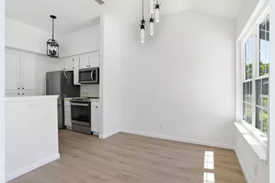 1920 Vista Cay, San Mateo, CA 94404 - Photo 10