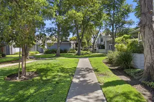 1920 Vista Cay, San Mateo, CA 94404 - Photo 24