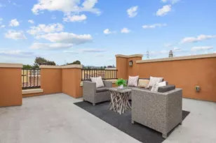 541 Walker Dr, Mountain View, CA 94043 - Photo 26