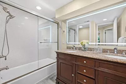 8158 Canyon Creek Cir, Pleasanton, CA 94588 - Photo 10
