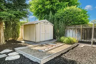 1162 Oliver St, Redwood City, CA 94061 - Photo 30