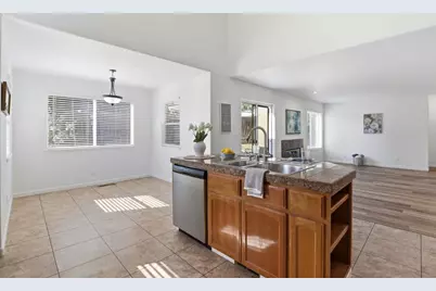 1271 Payette Cir, Hollister, CA 95023 - Photo 12
