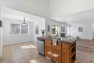 1271 Payette Cir, Hollister, CA 95023 - Photo 12