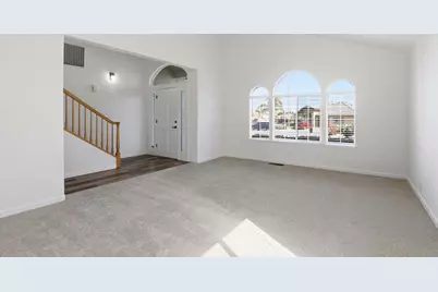 1271 Payette Cir, Hollister, CA 95023 - Photo 6