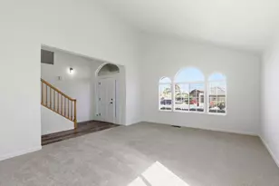 1271 Payette Cir, Hollister, CA 95023 - Photo 6