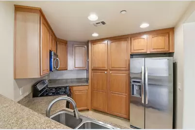 2250 Gellert Blvd 2312, South San Francisco, CA 94080 - Photo 14
