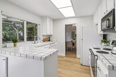 476 Royale Park Dr, San Jose, CA 95136 - Photo 16