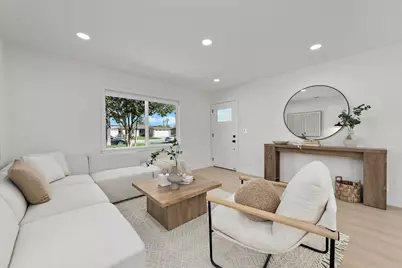 3193 Calzar Dr, San Jose, CA 95118 - Photo 12