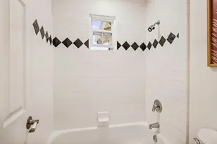19138 Chinook Ct, Morgan Hill, CA 95037 - Photo 16