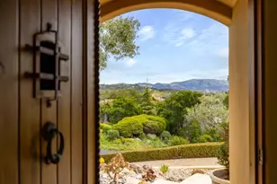 312 Pasadera Ct, Monterey, CA 93940 - Photo 2