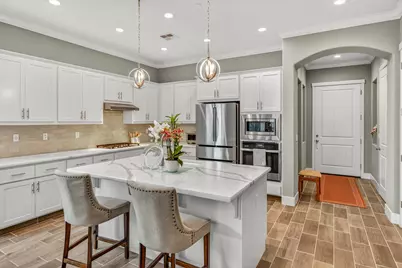 945 Cambria Ct, Hollister, CA 95023 - Photo 6