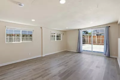 3535 Pitcairn Way, San Jose, CA 95111 - Photo 10