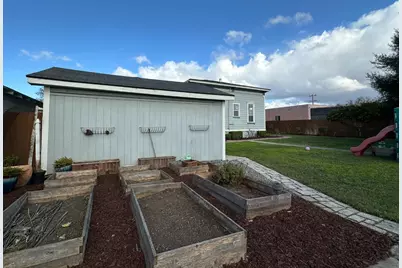 69 Geil St, Salinas, CA 93901 - Photo 20