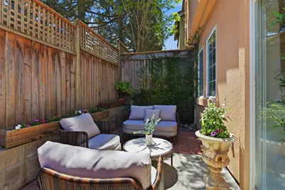 1 Arroyo View Cir, Belmont, CA 94002 - Photo 32