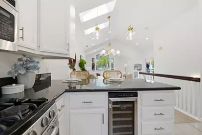 1 Arroyo View Cir, Belmont, CA 94002 - Photo 8