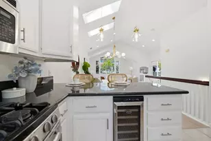1 Arroyo View Cir, Belmont, CA 94002 - Photo 8