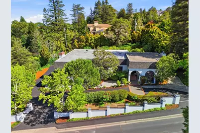 555 Chateau Dr, Hillsborough, CA 94010 - Photo 48
