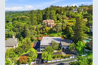 555 Chateau Dr, Hillsborough, CA 94010 - Photo 56