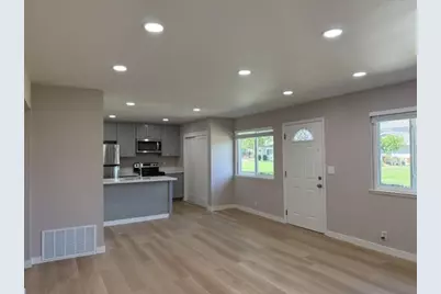 5479 Tyhurst Wkwy 1, San Jose, CA 95123 - Photo 8