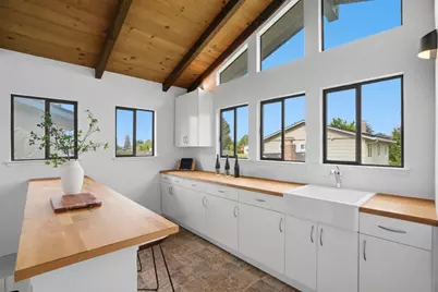 19728 Northampton Dr, Saratoga, CA 95070 - Photo 18