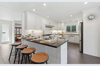 1523 Shaw Drive, San Jose, CA 95118 - Photo 8