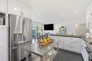 1523 Shaw Dr, San Jose, CA 95118 - Photo 10