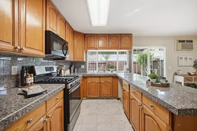 1256 Bacchus Dr, San Jose, CA 95122 - Photo 6