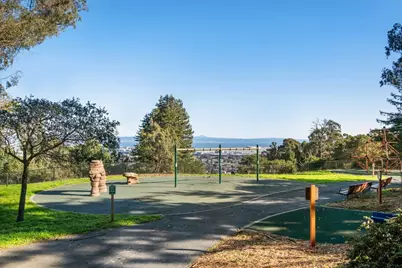 930 Glenview Dr, San Bruno, CA 94066 - Photo 50