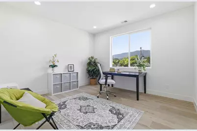 1681 Zinnia Ln, San Jose, CA 95124 - Photo 24