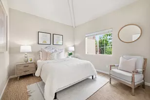 2180 Vizcaya Cir, Campbell, CA 95008 - Photo 32