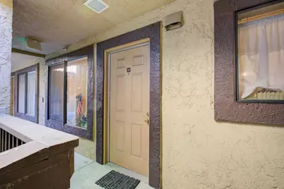 711 S Bayshore Blvd 10, San Mateo, CA 94401 - Photo 6