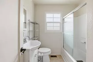 415 E Atlee St, Stockton, CA 95204 - Photo 12
