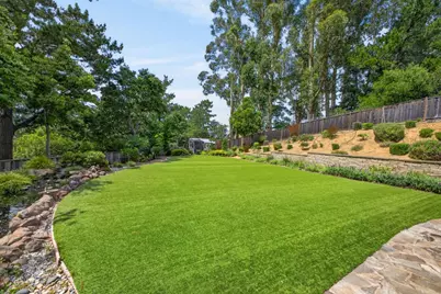 15 Jewell Pl, Hillsborough, CA 94010 - Photo 82