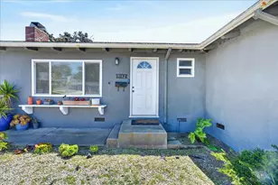 3182 Vista Del Camino, Marina, CA 93933 - Photo 2
