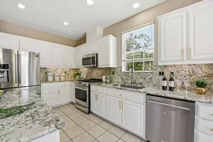34341 Sandburg Dr, Union City, CA 94587 - Photo 14