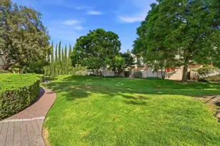 1636 Branham Ln B, San Jose, CA 95118 - Photo 36