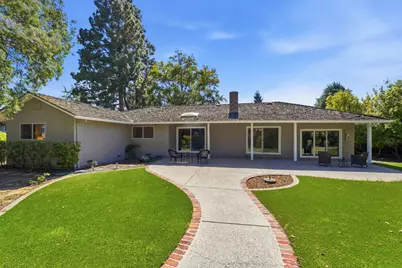 18961 Fernbrook Ct, Saratoga, CA 95070 - Photo 38