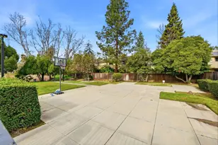 513 Glenmoor Cir, Milpitas, CA 95035 - Photo 32