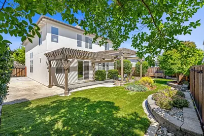 9110 Avezan Way, Gilroy, CA 95020 - Photo 42