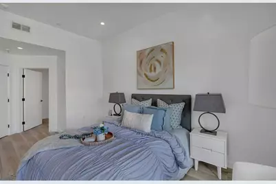 889 McLellan Dr 205, South San Francisco, CA 94080 - Photo 24