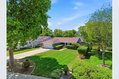2060 Evelyns Dr, Hollister, CA 95023 - Photo 44