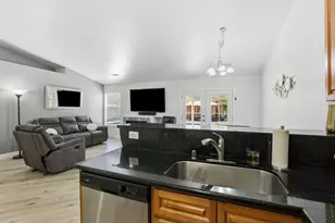 2060 Evelyns Dr, Hollister, CA 95023 - Photo 16