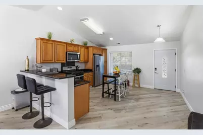 2060 Evelyns Dr, Hollister, CA 95023 - Photo 12